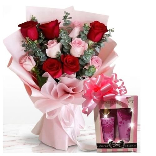 Ramo de Rosas Rojas y Rosadas con Set Victoria’s Secret